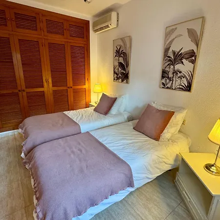 Casa Del Mar, Stunning With Swimming Pool * Sitio de Calahonda