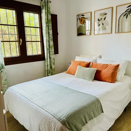 Casa Del Mar, Stunning With Swimming Pool *